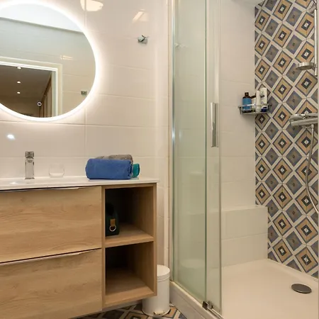 Apartment Bas-sablons By Interhome *